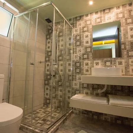 Koukis Club Hotel 4*
