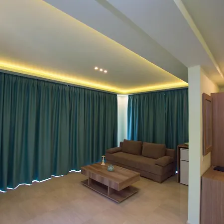 Koukis Club 4*